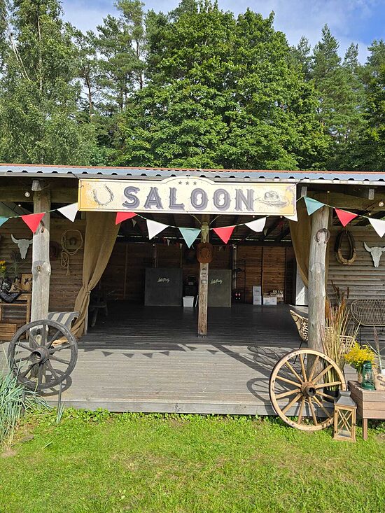 Izkārtne SALOON